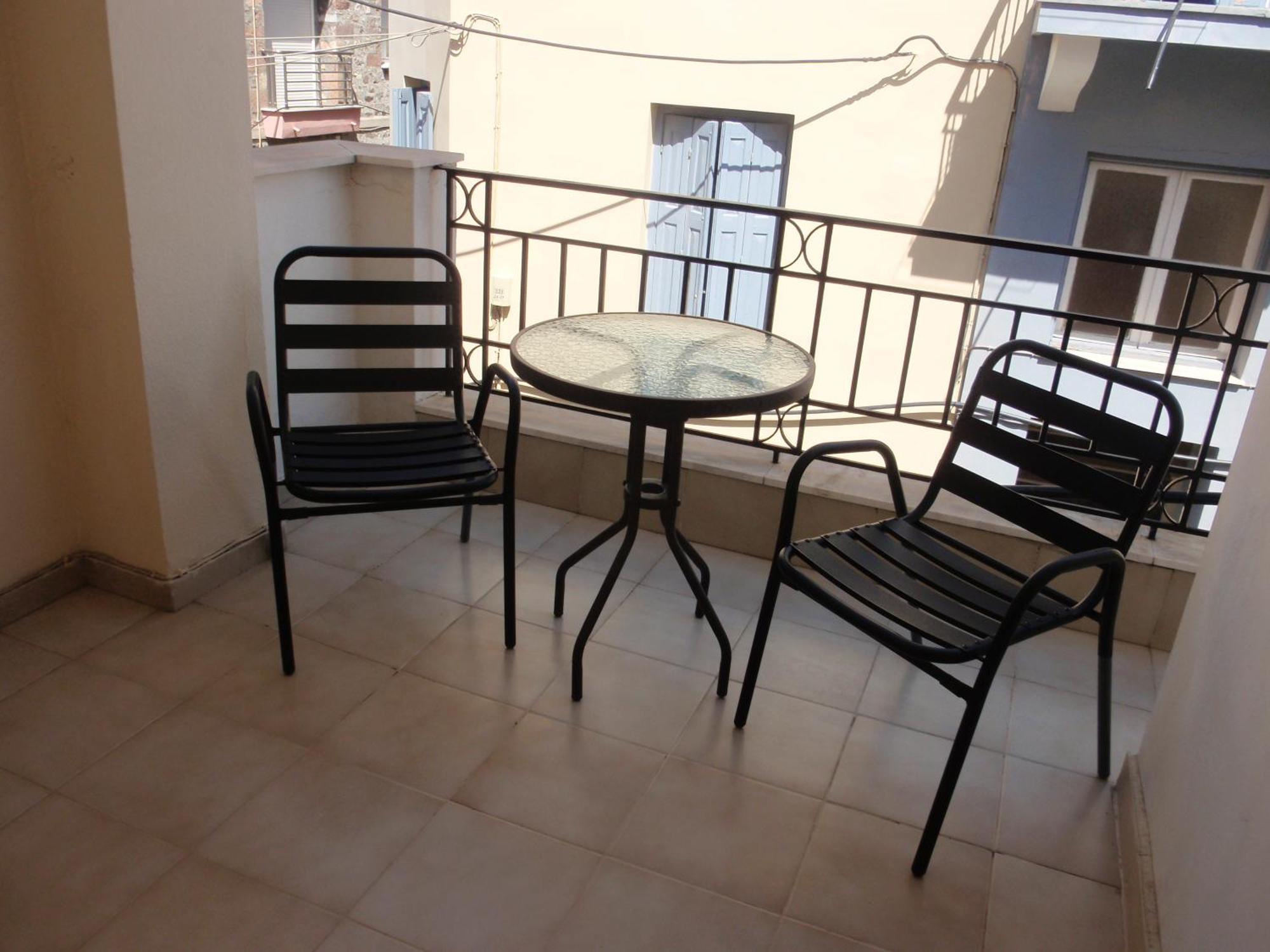 Vazakas Rooms Mytilene ภายนอก รูปภาพ