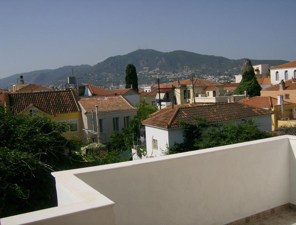 Vazakas Rooms Mytilene ภายนอก รูปภาพ
